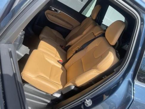 Used 2024 Volvo XC90 T8 Ultimate w/ Protection Package Premier image 4