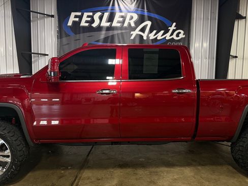 Used 2018 GMC Sierra 2500 Denali w/ Duramax Plus Package AWD/4WD image 36