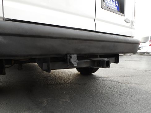 Used 2002 Ford E-350 and Econoline 350 XL image 9