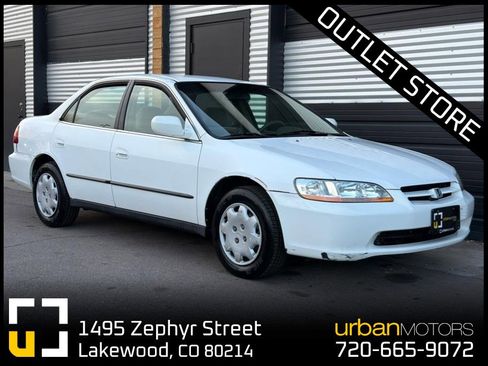 Used 1999 Honda Accord LX image 1