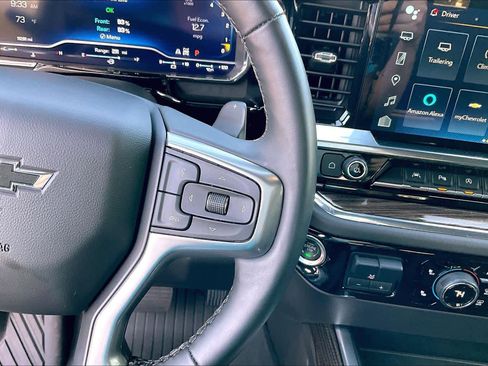 Used 2023 Chevrolet Silverado 1500 LT Trail Boss w/ LT Trail Boss Premium Package image 18