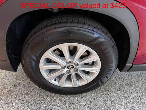 Used 2024 Toyota Grand Highlander XLE image 8