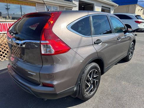 Used 2016 Honda CR-V SE image 7