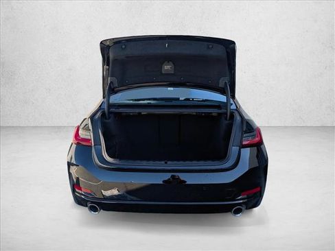 Used 2025 BMW 330i Sedan image 7