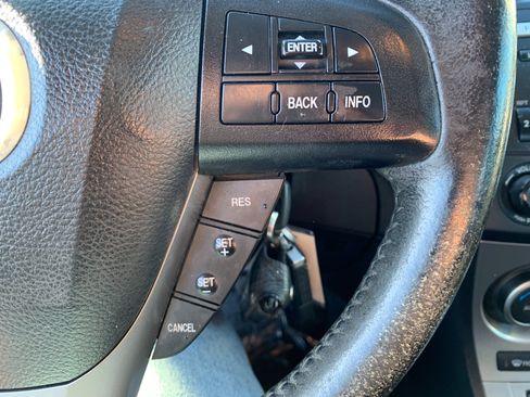 Used 2011 MAZDA MAZDA3 s Grand Touring image 16