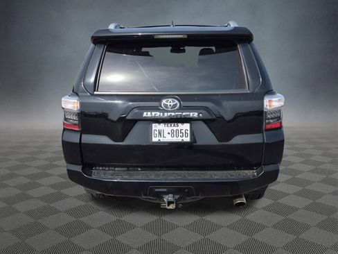 Used 2016 Toyota 4Runner SR5 Premium image 6