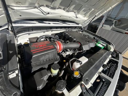 Used 2014 Toyota FJ Cruiser 4WD image 14