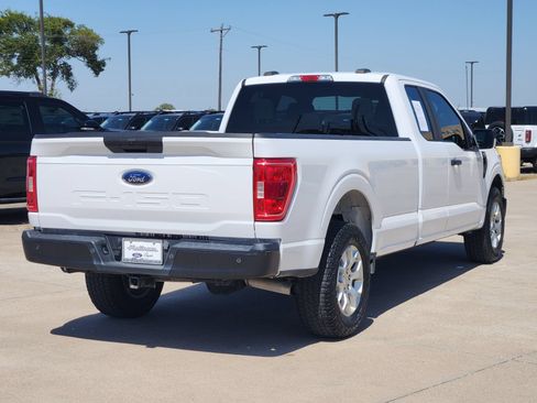 Used 2023 Ford F150 XL w/ Max Trailer Tow Package RWD image 5