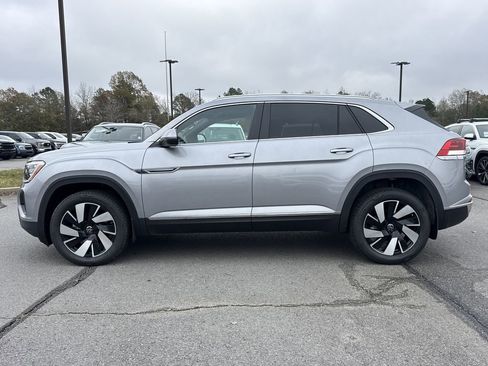 New 2026 Volkswagen Atlas Cross Sport SEL image 2