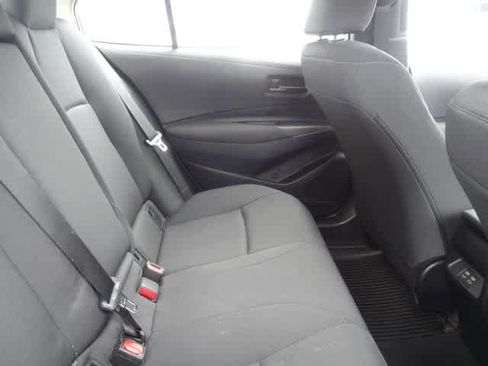 Certified 2025 Toyota Corolla LE FWD image 9