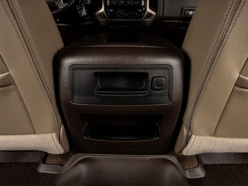 Used 2016 GMC Sierra 2500 Denali w/ Duramax Plus Package image 28