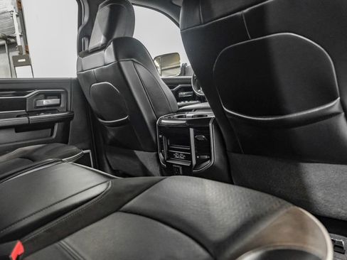 Used 2022 RAM 2500 Laramie image 37