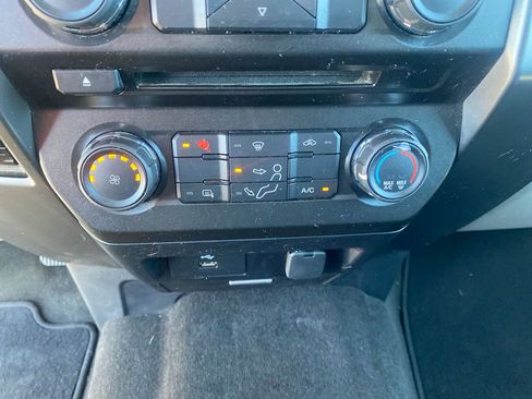 Used 2018 Ford F250 XLT image 37