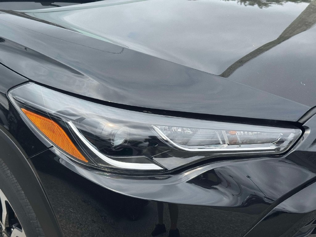 Used 2024 Toyota Corolla Cross AWD Hybrid image 9