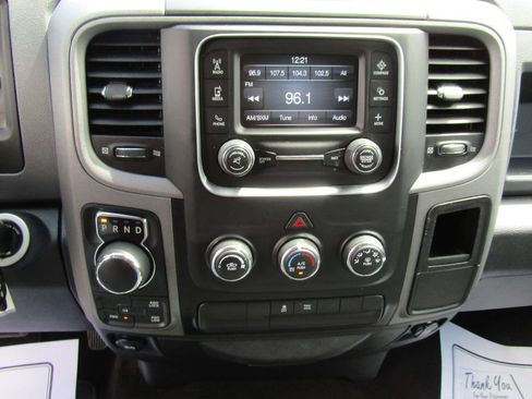 Used 2016 RAM 1500 Express AWD/4WD image 21