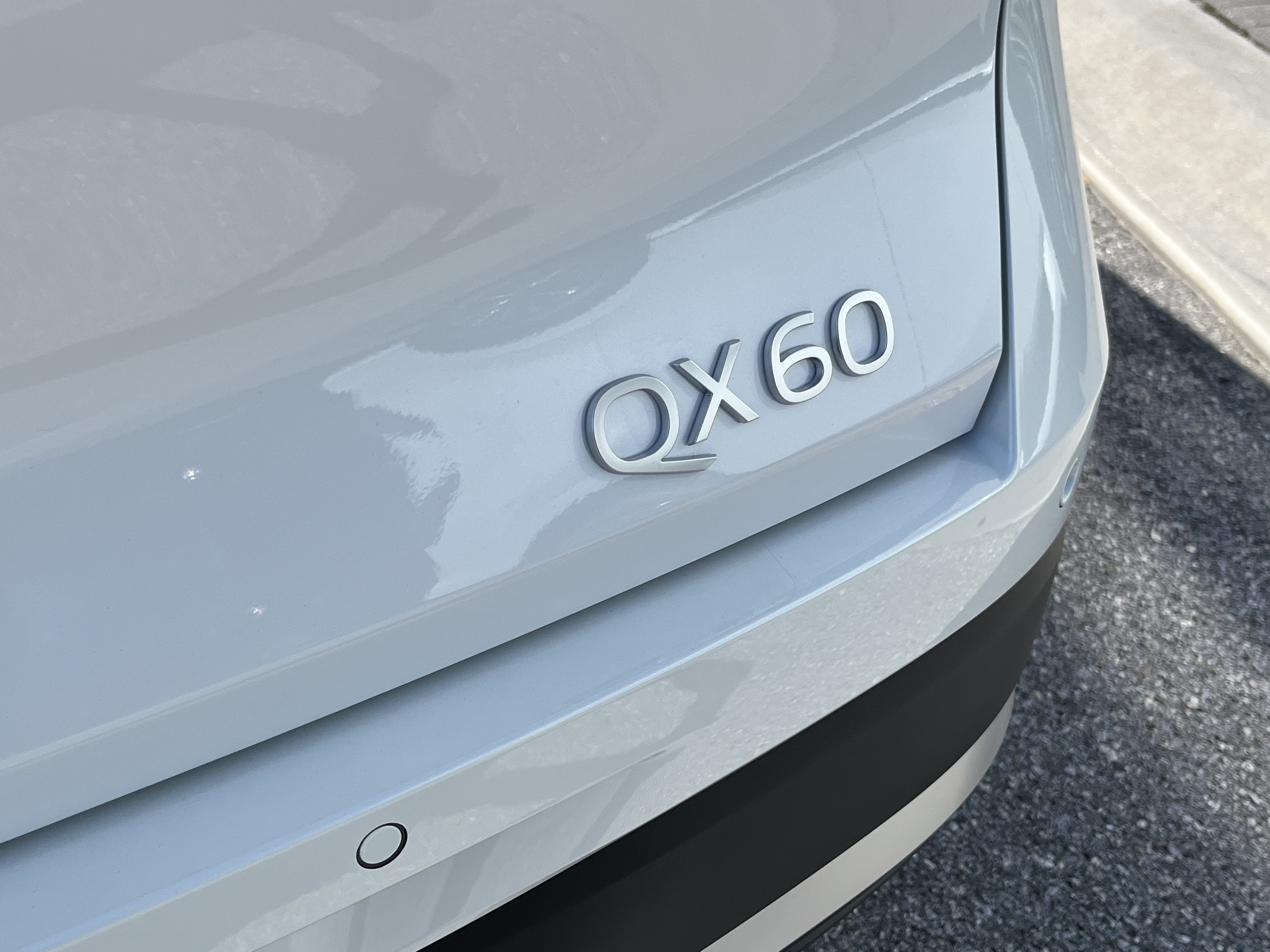 New 2027 INFINITI QX60 Luxe w/ Cargo Package FWD image 5