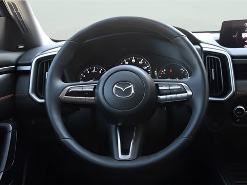 Used 2025 MAZDA CX-50 AWD 2.5 Turbo w/ Premium Pkg image 13