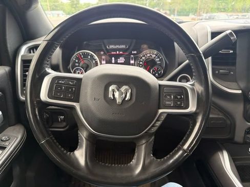 Used 2022 RAM 2500 Big Horn w/ Level C Equiment Group AWD/4WD image 19