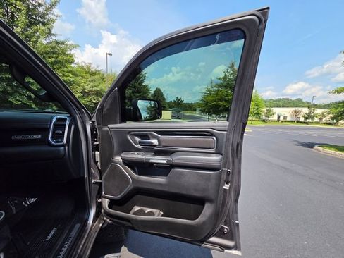 Used 2022 RAM 1500 Laramie w/ Sport Appearance Package AWD/4WD image 23
