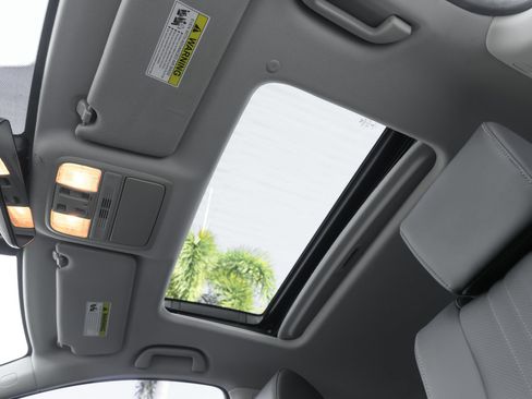 Used 2019 Honda Accord EX-L image 22