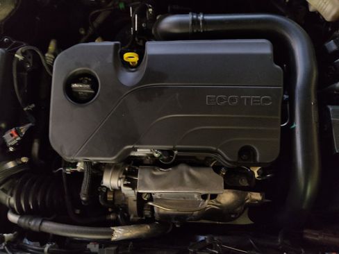 Used 2024 Chevrolet Malibu LT FWD image 30