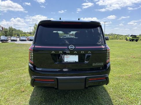 Certified 2025 Nissan Armada Platinum Reserve AWD/4WD image 8