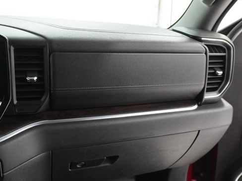 Used 2023 GMC Sierra 1500 SLT AWD/4WD image 27