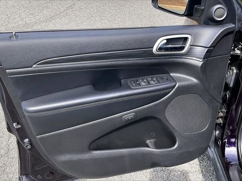 Certified 2020 Jeep Grand Cherokee Limited RWD image 28
