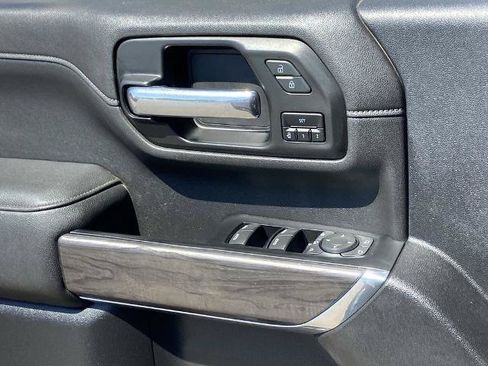 Used 2021 Chevrolet Silverado 2500 LTZ AWD/4WD image 18