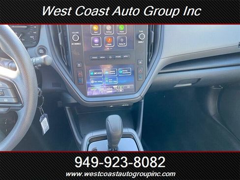 Used 2025 Subaru Crosstrek 2.0i image 18