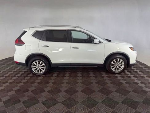 Used 2019 Nissan Rogue SV AWD/4WD image 7