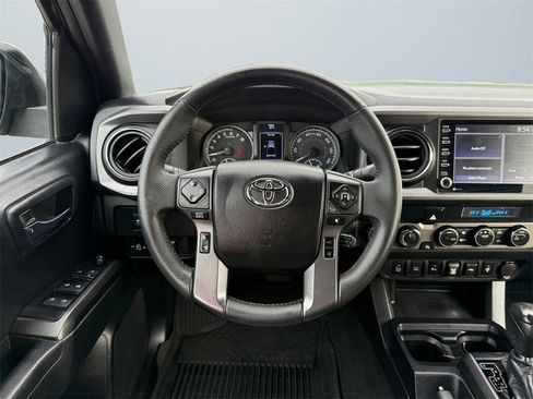 Used 2021 Toyota Tacoma TRD Off-Road w/ Technology Package image 14