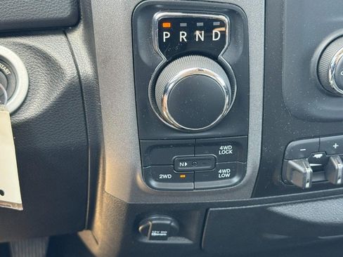 Used 2019 RAM 1500 Express w/ Express Value Package AWD/4WD image 19