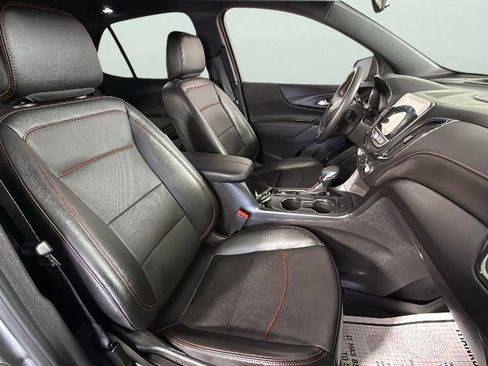 Used 2024 Chevrolet Equinox RS w/ RS Leather Package image 31