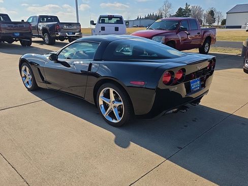 Used 2013 Chevrolet Corvette Coupe image 12