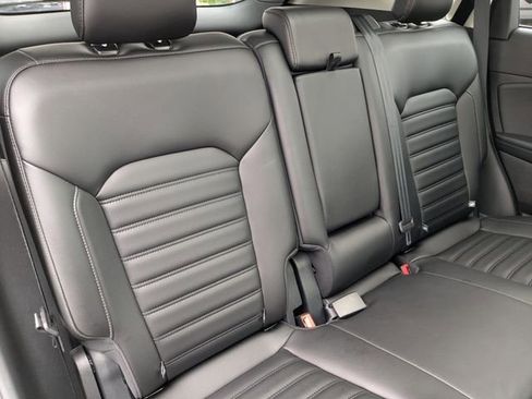Used 2020 Ford Edge SEL w/ Convenience Package AWD/4WD image 14