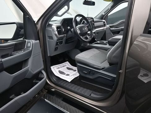 Used 2022 Ford F150 XLT w/ Equipment Group 302A High AWD/4WD image 18