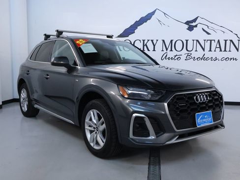 Used 2022 Audi Q5 2.0T Premium w/ Convenience Package AWD/4WD image 1
