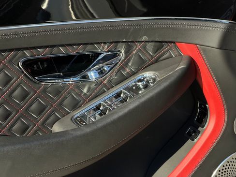 Used 2022 Bentley Continental GT Speed image 15