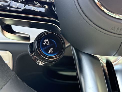 New 2026 Mercedes-Benz GLE 53 AMG 4MATIC Coupe image 22