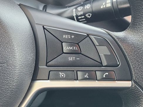 Used 2024 Nissan Altima 2.5 SV image 27