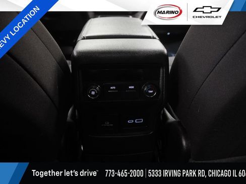 Used 2023 GMC Acadia SLE w/ Driver Convenience Package AWD/4WD image 18
