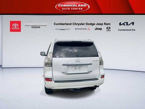 Used 2014 Lexus GX 460 w/ Premium Package image 7