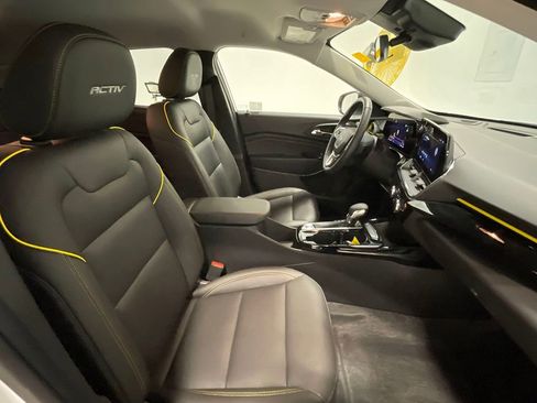 Used 2024 Chevrolet Trax ACTIV image 26