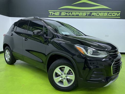 Used 2021 Chevrolet Trax LT image 1