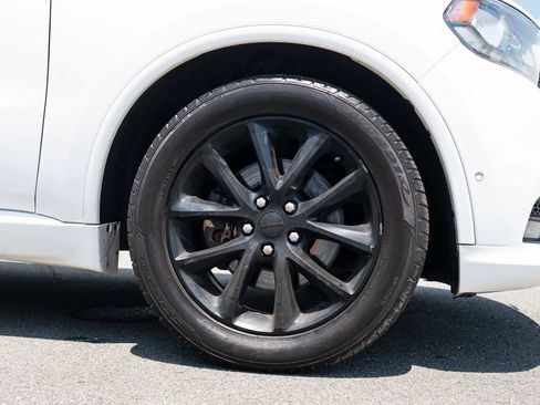 Used 2018 Dodge Durango R/T w/ Technology Group AWD/4WD image 17