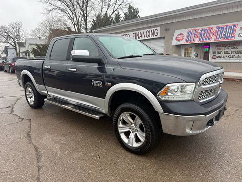 Used 2013 RAM 1500 Laramie w/ Convenience Group image 13