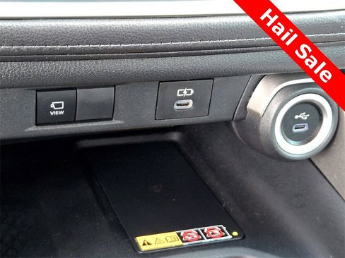 Used 2024 Toyota Grand Highlander Limited image 15