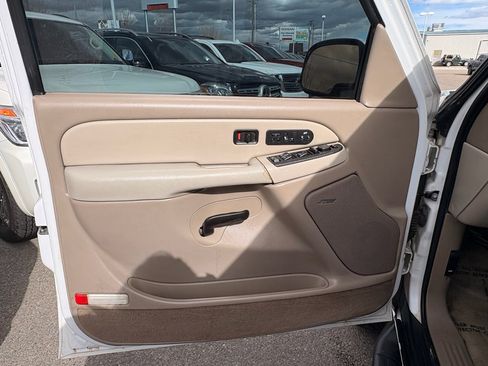 Used 2003 GMC Yukon SLT w/ 1SD Preferred Equipment Group image 15