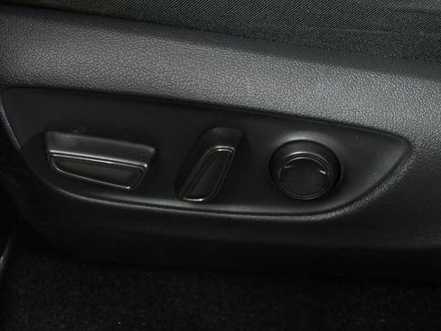 Used 2023 Toyota RAV4 XLE w/ Convenience Package image 28